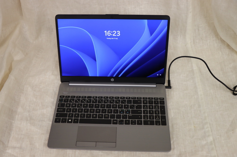 1174366-2 Dator HP 255 G8 Win 11, HD237 Ram8