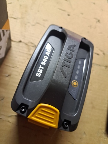 1360525-7 Battery STIGA SBT 540 AE