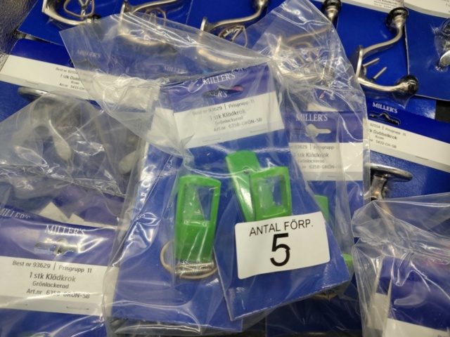 1284777-7 Klädkrokar & dubbelkrokar från Millers