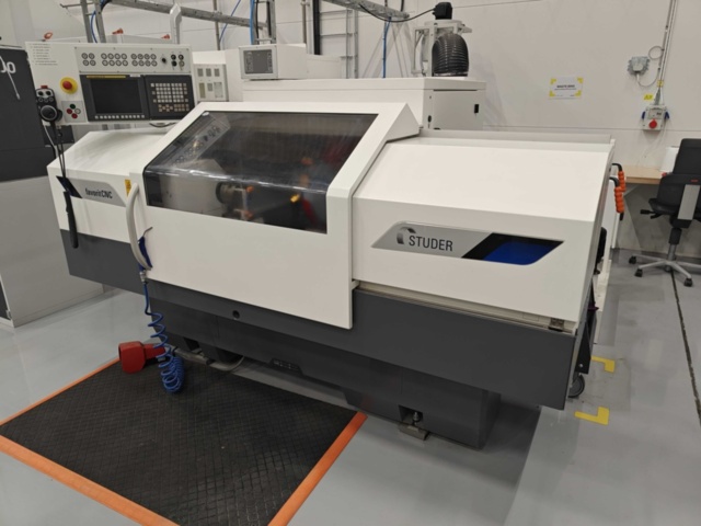 1370577-1 Cylindrisk CNC slipmaskin - FavoritCNC Studer -2022