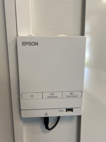 1369913-6 Projector Epson EB-1440Ui with whiteboard Lintex