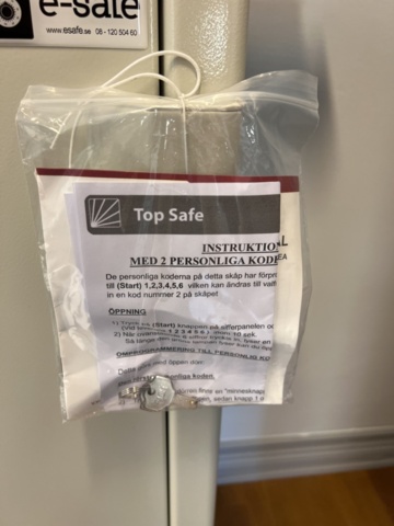 1369918-4 Säkerhetsskåp Nivex TopSafe ES-130