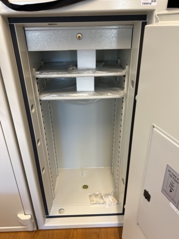 1369918-7 Säkerhetsskåp Nivex TopSafe ES-130
