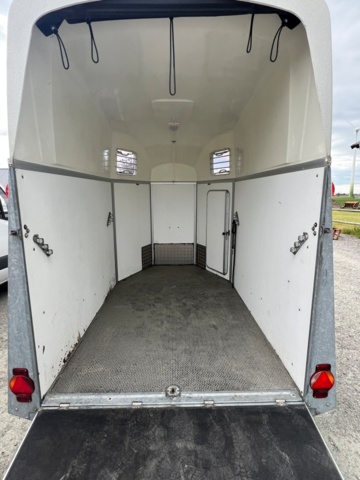 1365610-13 Horse transport Humbaur Balios