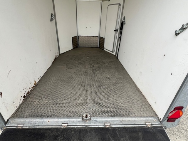 1365610-14 Horse transport Humbaur Balios