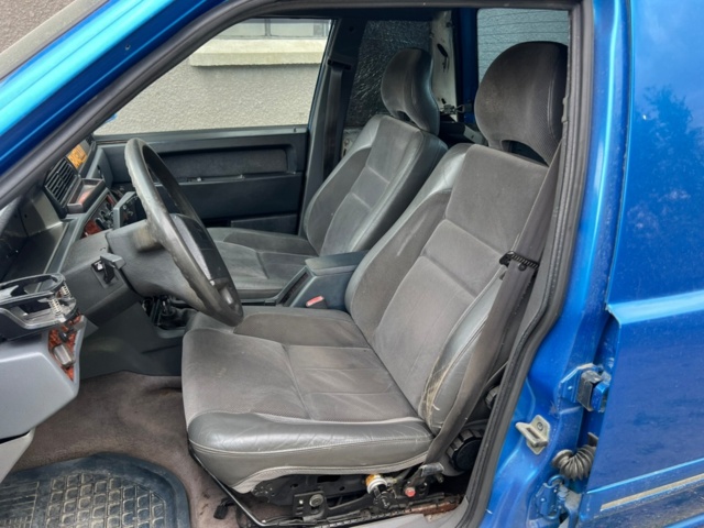 1370694-12 A-tractor Volvo 940 Kombi 2.3 Manual