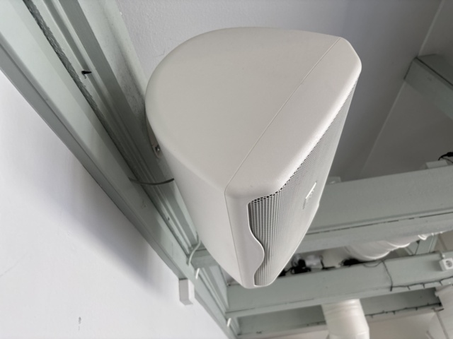 1349338-4 Speakers 6 pcs - EV