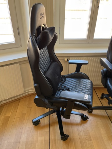 1303719-3 Gaming chair/office chair x2 units - HyperX & BE-GE