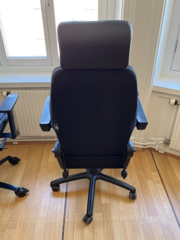 1303719-10 Gaming chair/office chair x2 units - HyperX & BE-GE