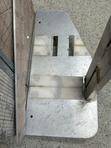 1357061-6 Cutting table Gullfiber Ryga