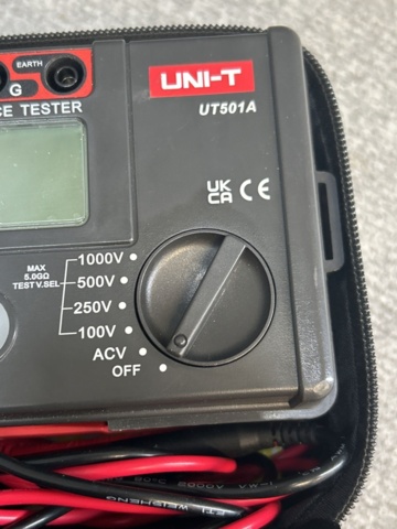 1332757-2 Insulation meter - UNI-T UT501A