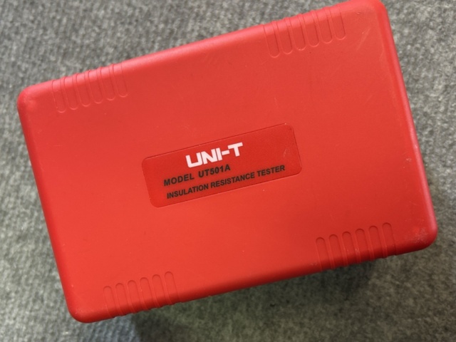 1332757-3 Insulation meter - UNI-T UT501A