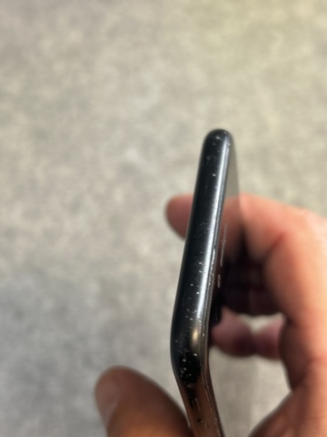 1332760-12 Mobile phone - Apple iPhone SE (2nd generation)