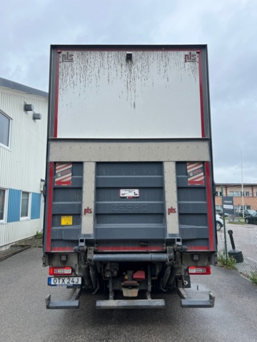 1243979-8 Skåpbil med bakgavellyft - Volvo FH 62 TR, 12.8 6x2 I-Shift, 510hk -2020