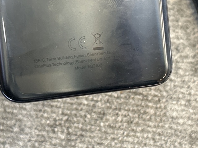 1332763-4 Mobile phones 2 pcs - OnePlus EB2103