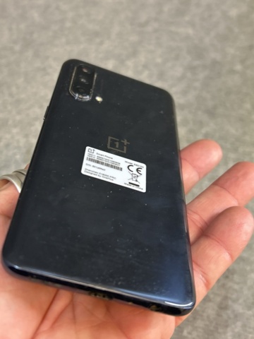 1332763-16 Mobile phones 2 pcs - OnePlus EB2103