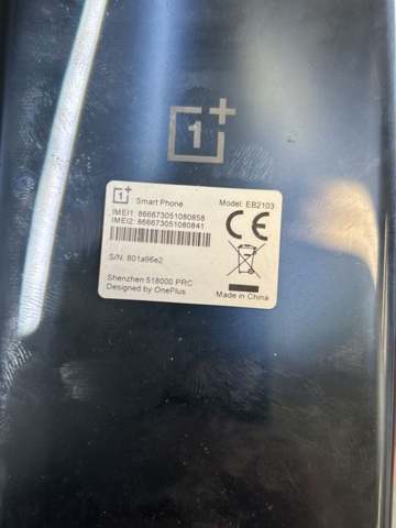 1332763-17 Mobile phones 2 pcs - OnePlus EB2103