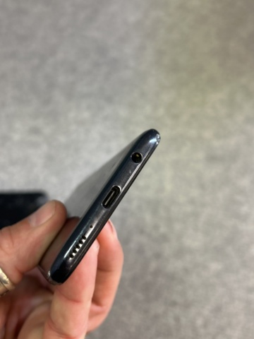 1332764-11 Mobile phones 2 pcs - Samsung (Repair items)