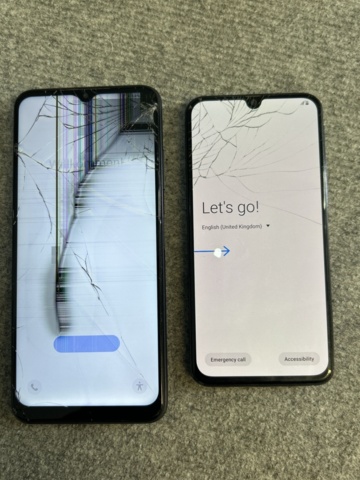 1332764-13 Mobile phones 2 pcs - Samsung (Repair items)