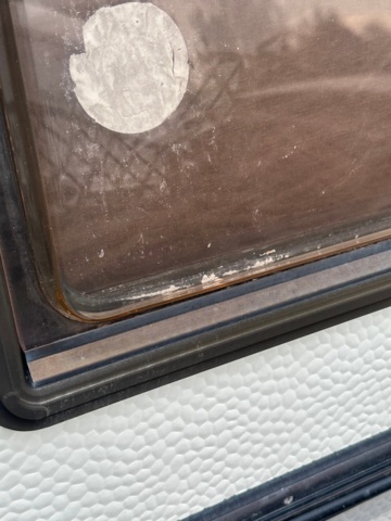 1373981-35 Caravan CABBY 580 -1992