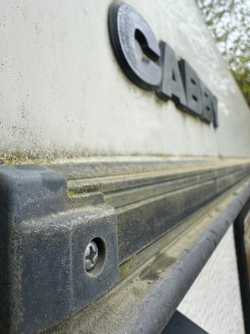 1373981-43 Caravan CABBY 580 -1992