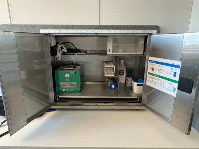 1255154-1 Bakteriekamera för mjölkprov med värmeskåp