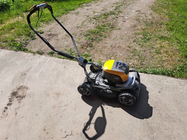 1368891-1 Lawnmower Stiga Multiclip 50 SX DAE