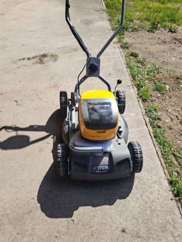 1368891-4 Lawnmower Stiga Multiclip 50 SX DAE