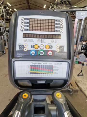 1287205-3 Cross trainer Matrix