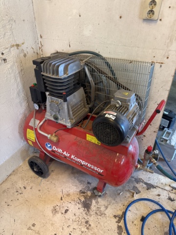 1321748-1 GGA drift-Air Compressor GG390 5.5hp 90 L