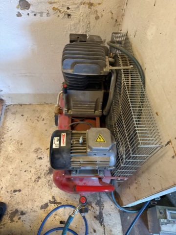 1321748-5 GGA drift-Air Compressor GG390 5.5hp 90 L