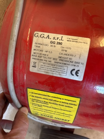 1321748-6 GGA drift-Air Compressor GG390 5.5hp 90 L