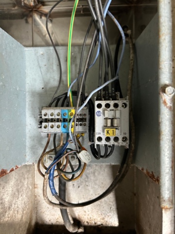 1297704-5 Grill table Metos