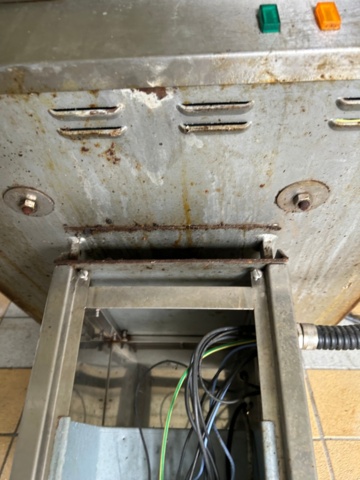 1297704-6 Grill table Metos