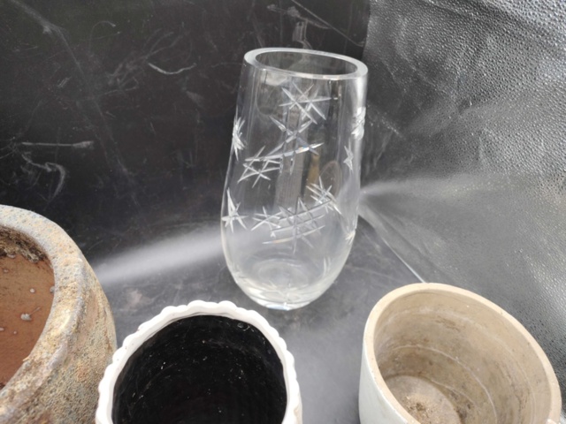 1374090-9 Krukor och vaser, 13 st, blandat glas och keramik