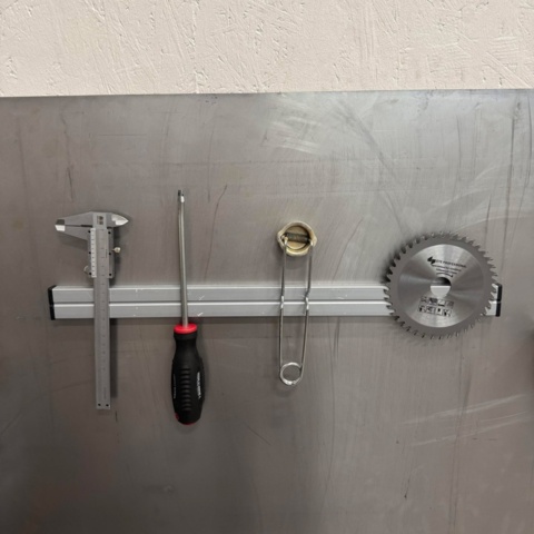 1375977-1 8 pcs Magnetic strips FH2-200 – double-sided magnetic strip for metal surfaces - Free shipping