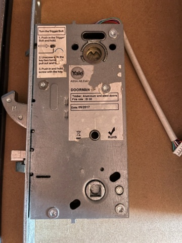 1255961-4 Code lock for front door Doorman Assa