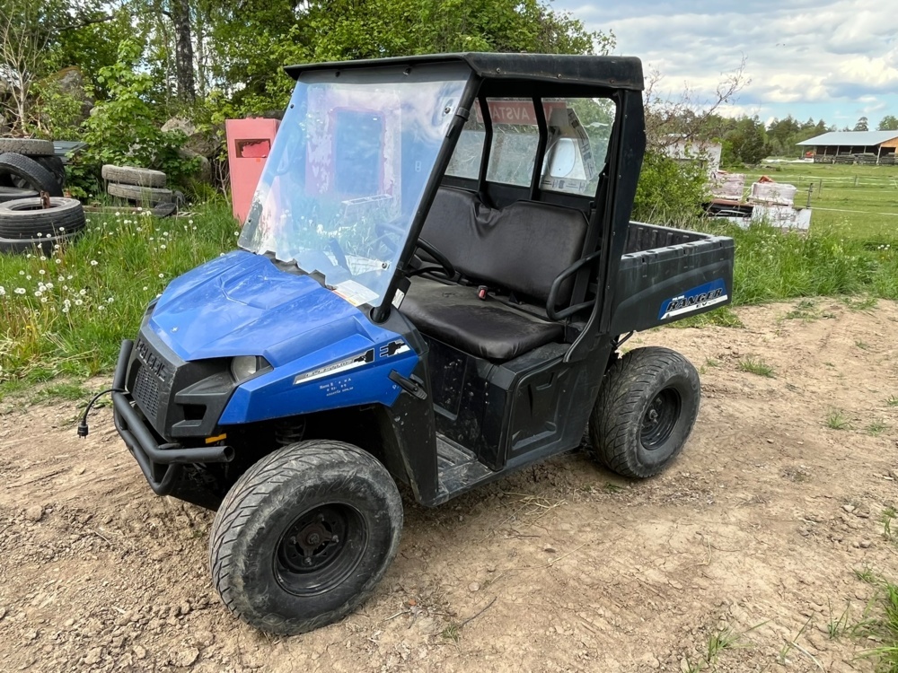 1256034-1 Polaris Ranger EV 4x4