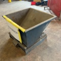 1370125-2 Tippcontainer