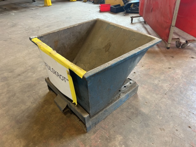 1370125-2 Tippcontainer