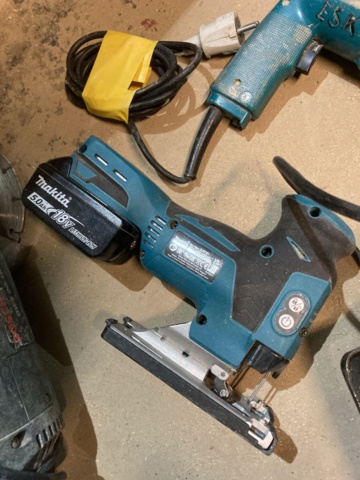1130906-9 Collection of power tools and accessories - Makita, Bosch, DeWalt and others.