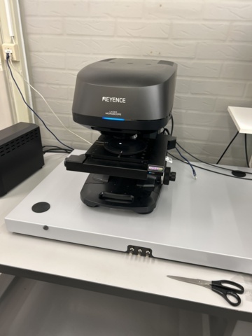 1297418-2 Microscope - Keyence VK-X1050 Laser Confocal Microscope.