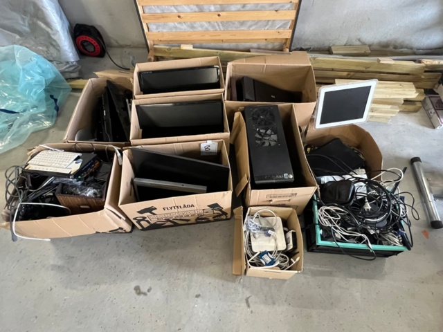 Computers, printers and monitors - PS Auction - We value the future ...