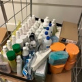 1355106-4 Collection of cleaning products – Disposable items, chemicals, etc.