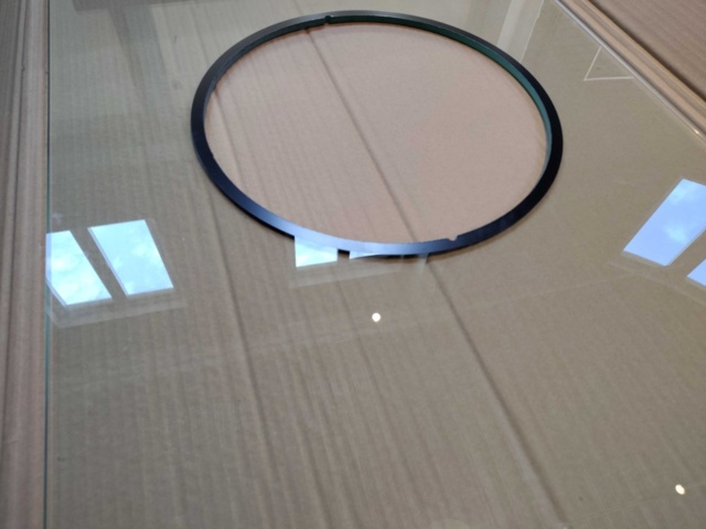 1374128-2 Glasruta, 1 st – 89,5x59,5 cm, urtag för ventilationsrör