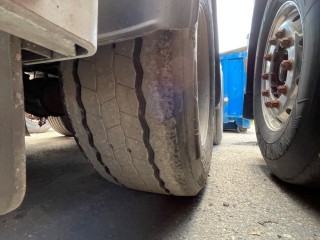 1277238-17 Silo trailer 55,000 liters - Feldbinder HEUT 55.4 -2010