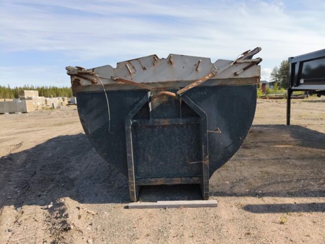 1331612-2 Asphalt slab