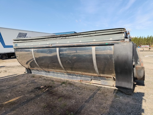 1331612-8 Asphalt slab