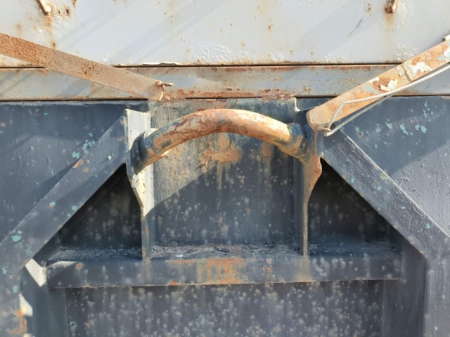 1331612-9 Asphalt slab