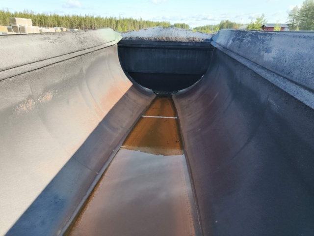 1331612-28 Asphalt slab